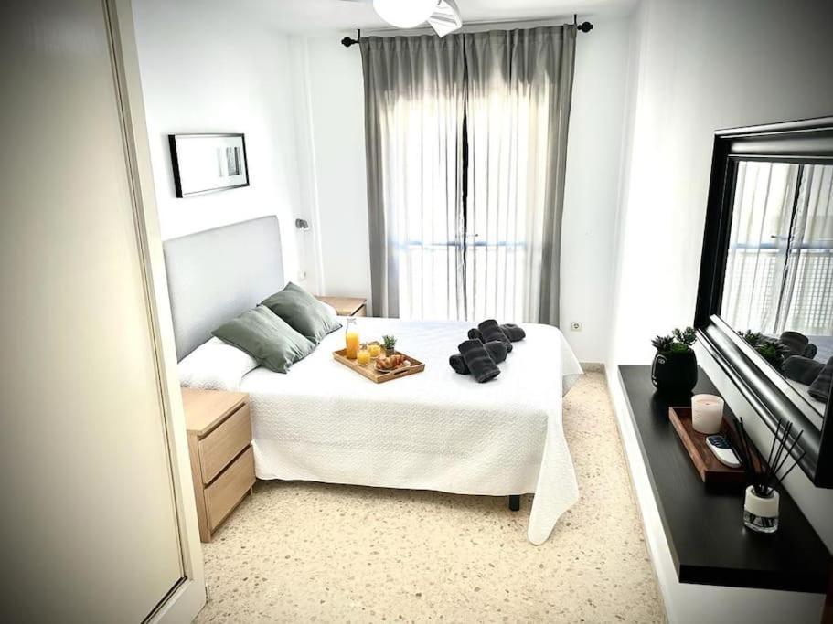 El Rincon De Apolo. Atico Con Aparcamiento Gratis. Lägenhet Málaga Exteriör bild