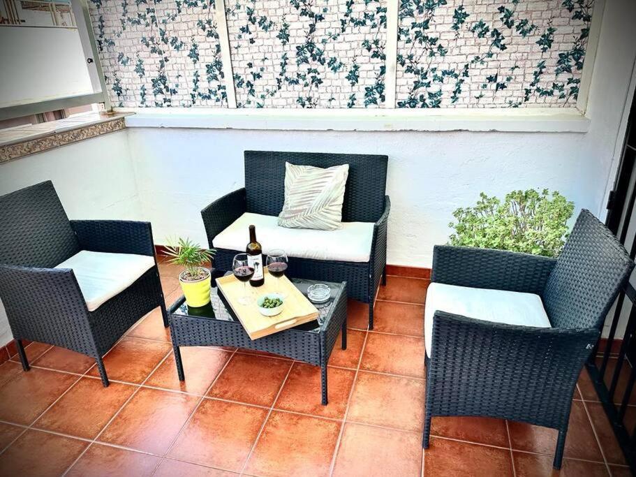El Rincon De Apolo. Atico Con Aparcamiento Gratis. Lägenhet Málaga Exteriör bild